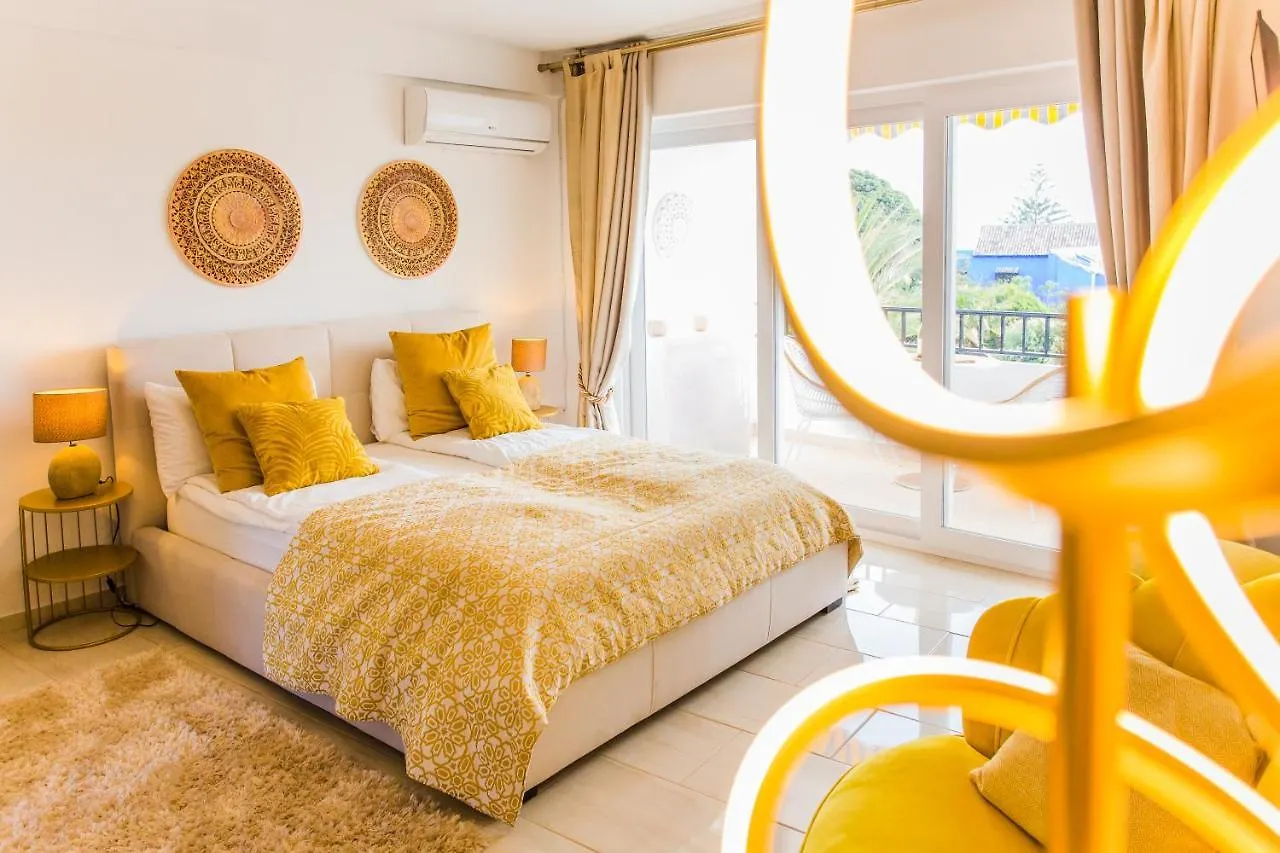 Suite Bora Bora Marbella Apartment
