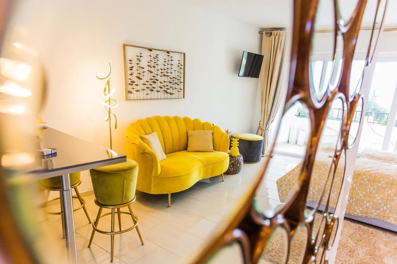 Suite Bora Bora Marbella 0*,  Spain