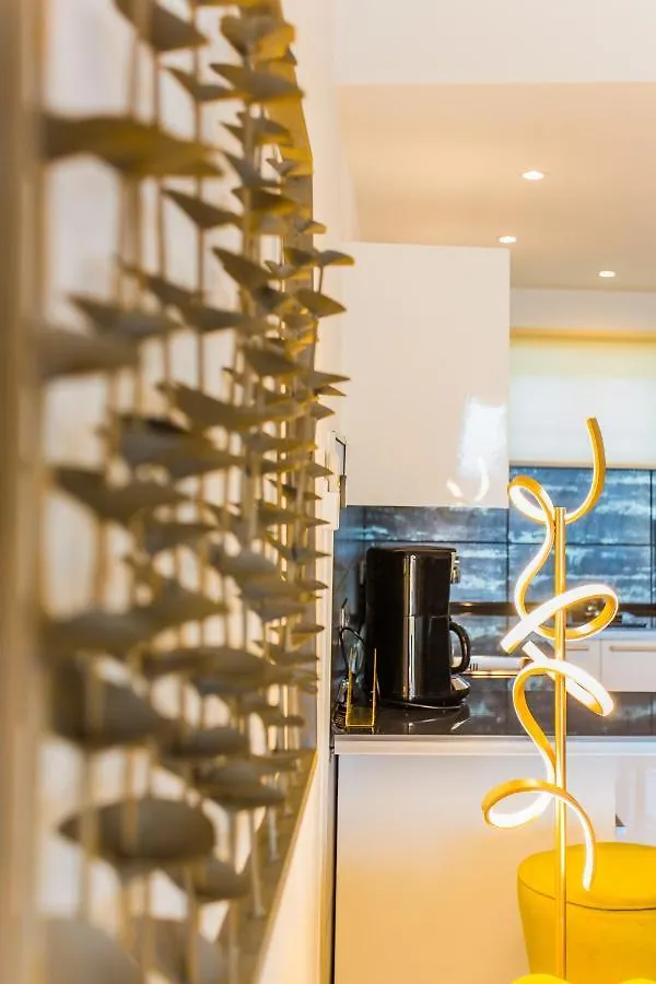 Suite Bora Bora Marbella Apartment