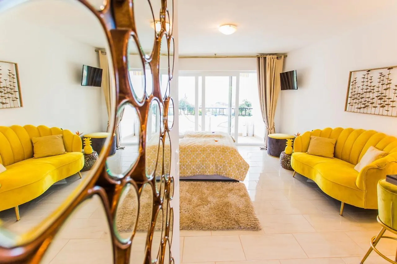 Apartment Suite Bora Bora Marbella Spain