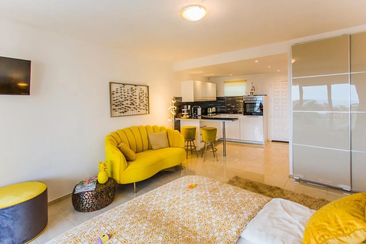Suite Bora Bora Marbella 0*,